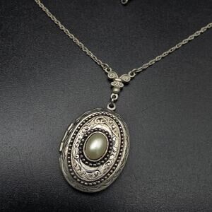 1928 Brand Silver Tone Faux Pearl Locket Necklace Costume Jewelry
